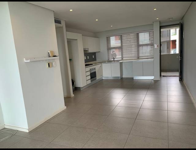 2 BEDROOM APARTMENT FOR SALE IN UMHLANGA CENTRAL